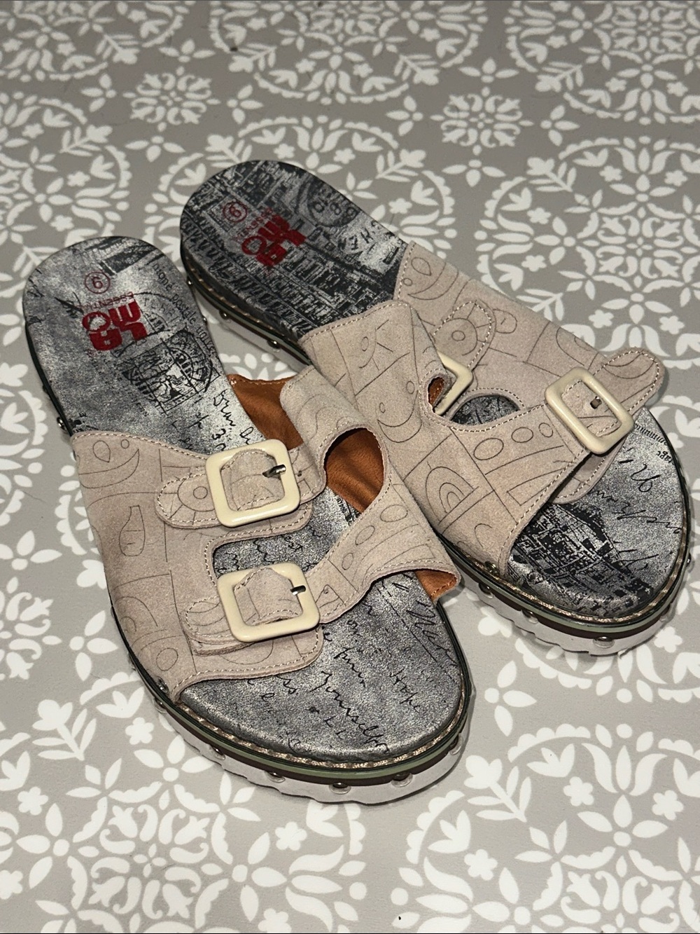 Lamo Essential Women’s Dual-Buckle Neutral Slide Sandals